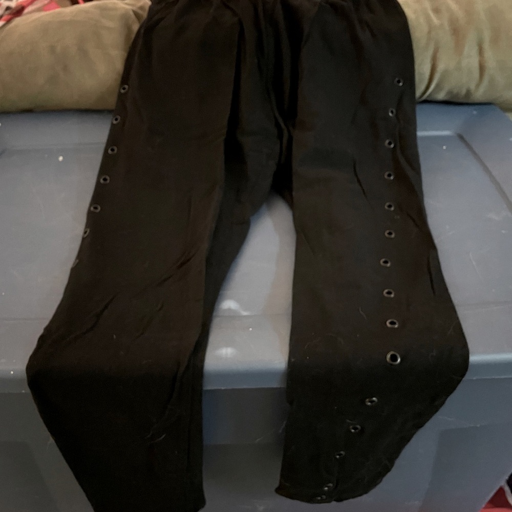 Torrid size 2 leggings